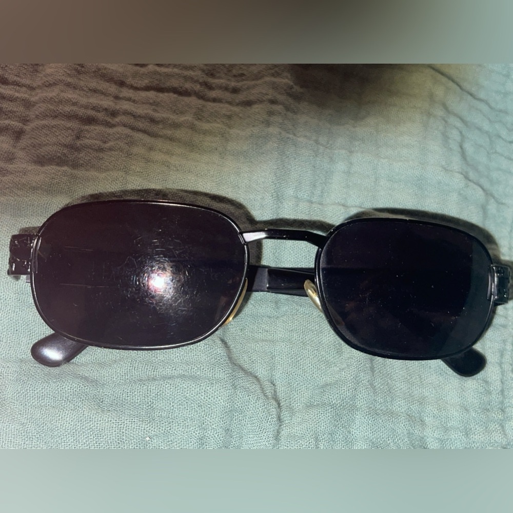 Versace Vintage 90s Black Oval Medusa Sunglasses Y2K Matrixcore Italy EUC - Picture 3 of 11